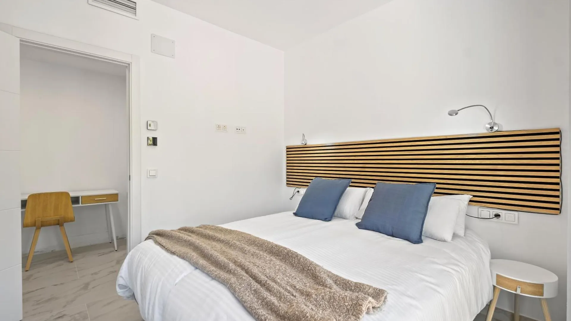 Villas Pinares De San Anton, Malaga, With Sea, City And Mountain Views Ισπανία